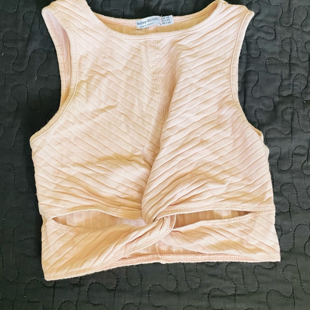 Bershka pink crop top extra small size